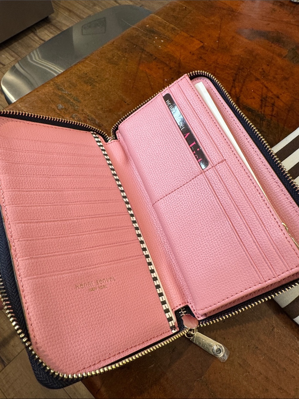 henri bendel Pink Navy Cream Geometric Zip Wallet - Picture 8 of 13